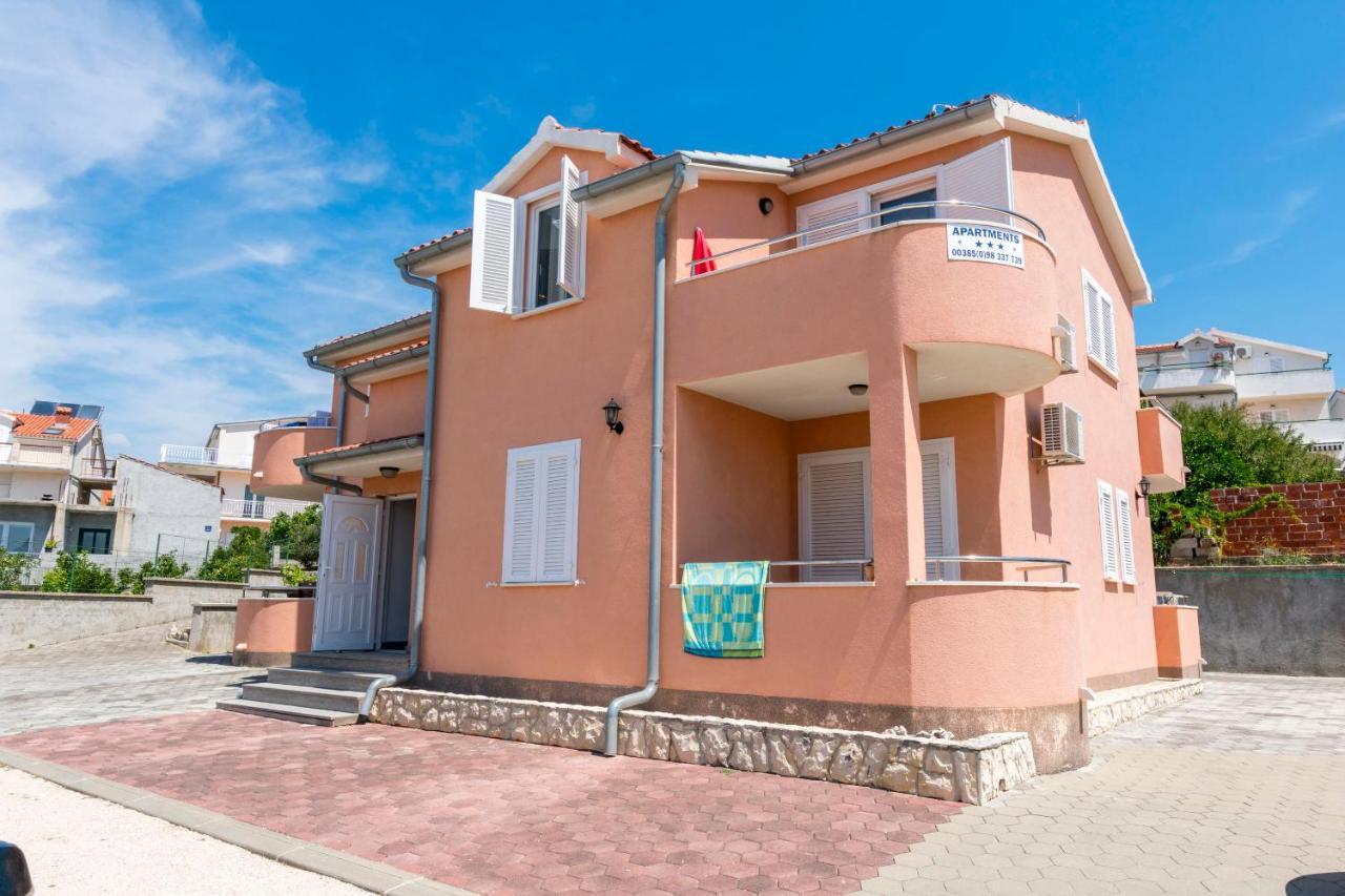 Apartment Zdravka Primošten Buitenkant foto