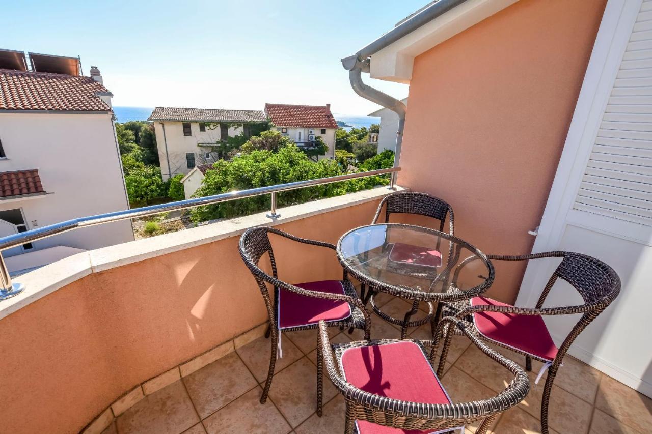 Apartment Zdravka Primošten Buitenkant foto